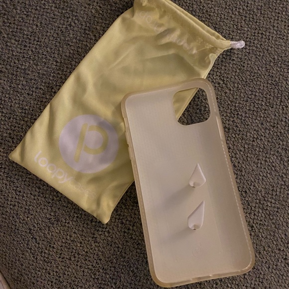 Excellent condition loopy case for 11 pro max! - Picture 2 of 2